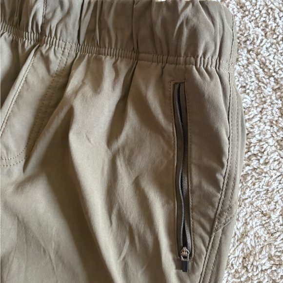 Eddie Bauer Jogger / Outdoor Pants - Picture 10 of 11